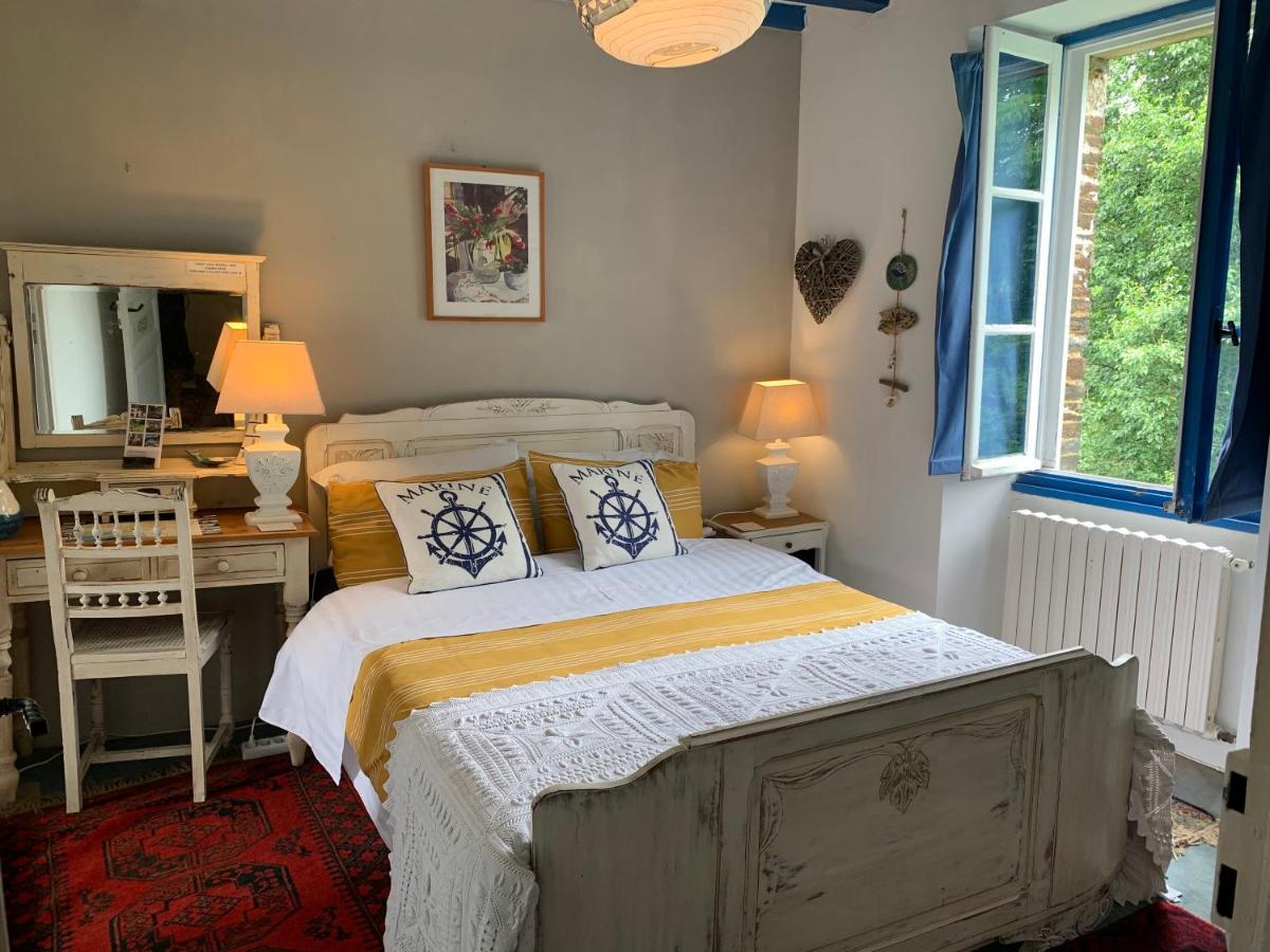 Bed and Breakfast Vingt Vieux Bourg Rochefort-en-Terre Exterior foto